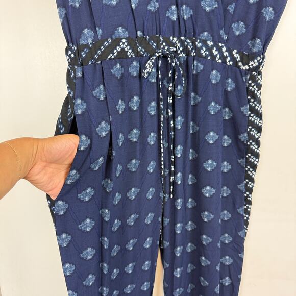 Velvet by Graham & Spencer Cady Slim Leg Ikat Jumpsuit Blue Rayon - S - Picture 4 of 9